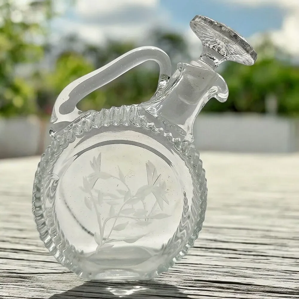 Vintage Etched Floral Glass Decanter Ornate Stopper Vanity Display Home Decor - Picture 2 of 8